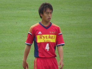 昨年の数少ない主力の1人のDF本村。フィジカルの強さとスピードを併せ持つ。